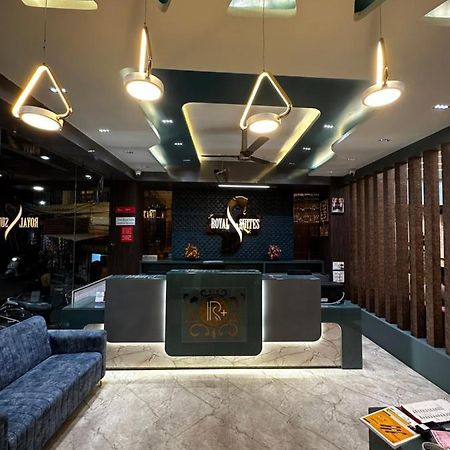 Hotel Royal Suites + 阿杰梅尔 外观 照片